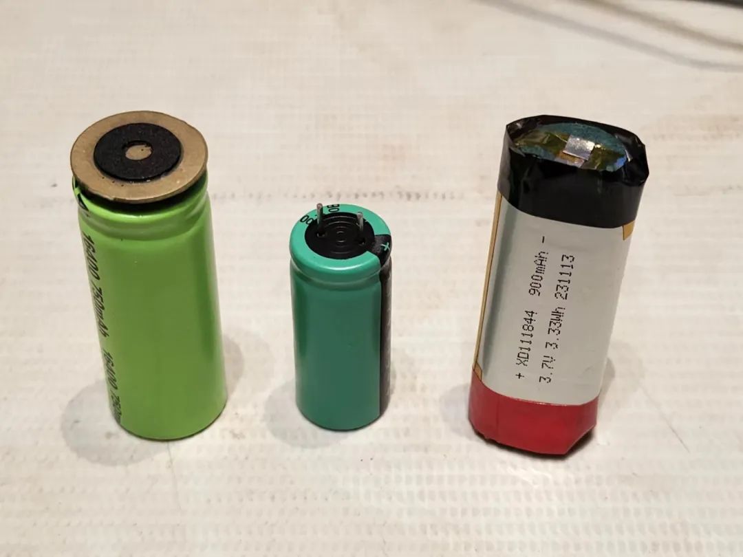 Vaping Trend: Removable Batteries Aid in Sustainable Development